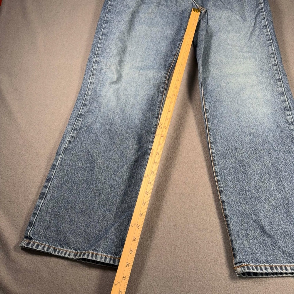 DKNY Jeans Men's Sz 34x32 VTG City Med Wash 100% Cotton Normcore Durable Nice - Picture 6 of 9